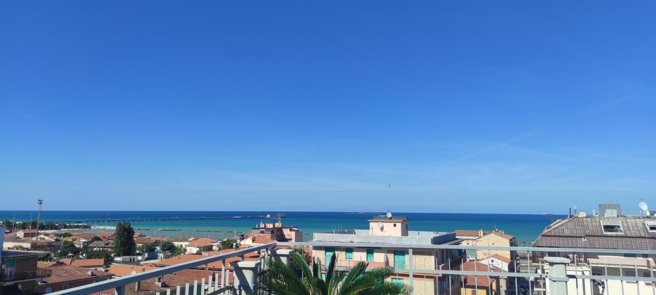 La Terrazza Lägenhet Falconara Marittima Exteriör bild